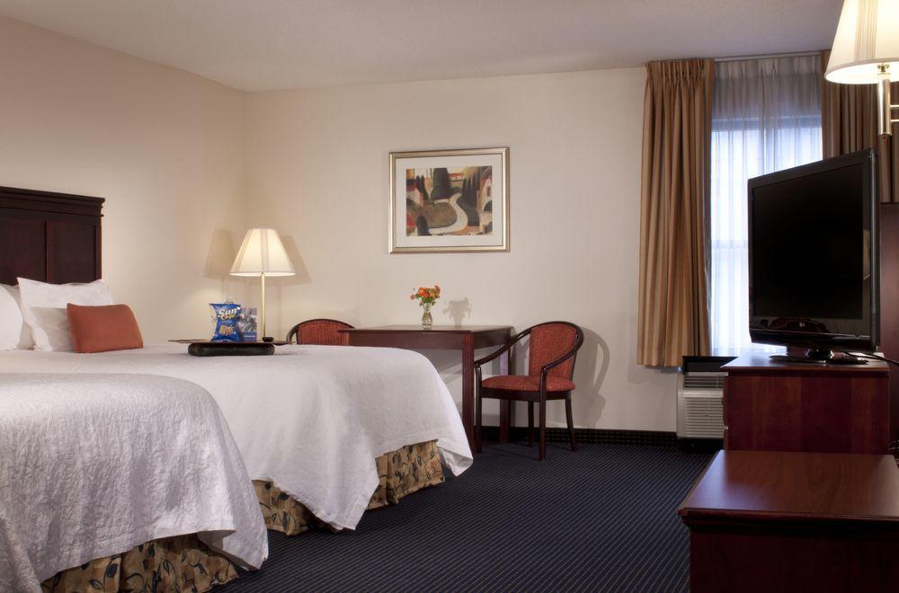 Hampton Inn Atlanta-Mall Of Georgia Buford Εξωτερικό φωτογραφία